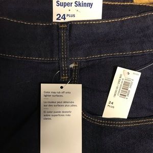 Super Skinny Old Navy Ankle Jeans